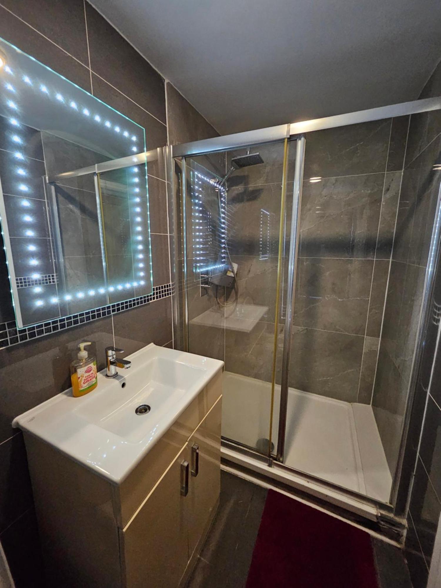 Apartament Snoozeden Westmead, Windsor Zewnętrze zdjęcie